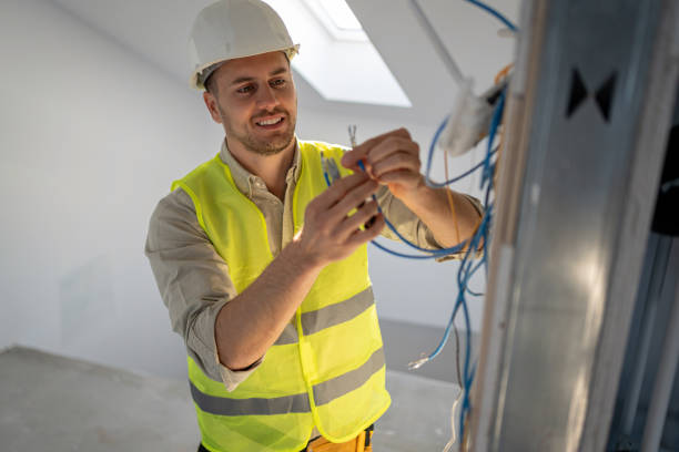 Best Electric Panel Repair  in John Day, OR